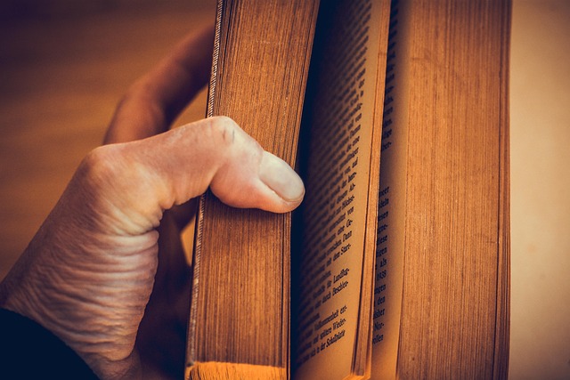 18. Sesli Kitap Dinleyerek Dil Öğrenmek: Etkili Bir Yöntem 18. Sesli Kitap Dinleyerek Dil Öğrenmek: Etkili Bir Yöntem
